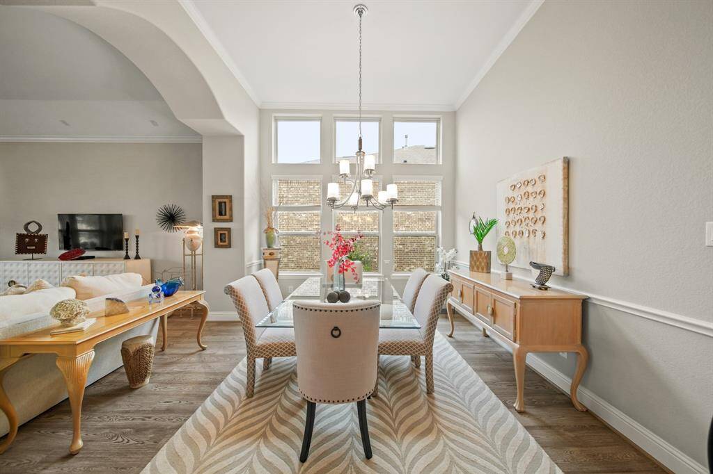 Formal Dining Room.