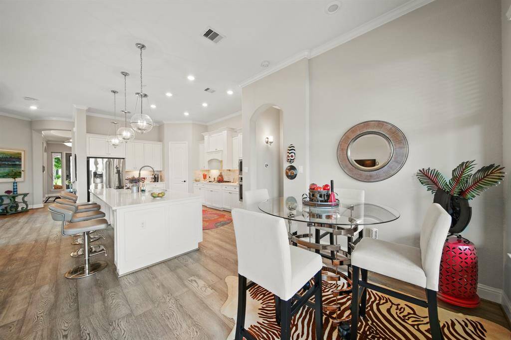 The breakfast nook.