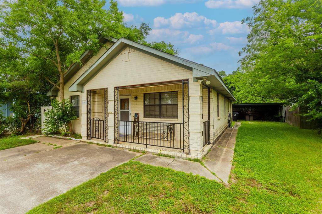 Ample parking in front of home.