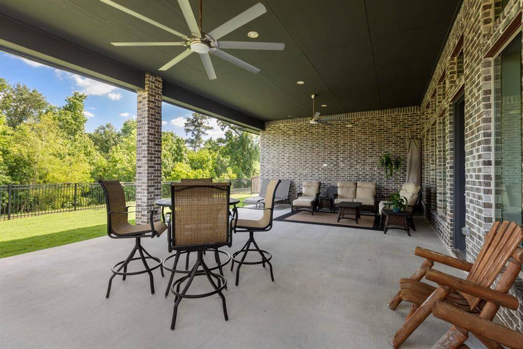 Oversized/Extended Patio