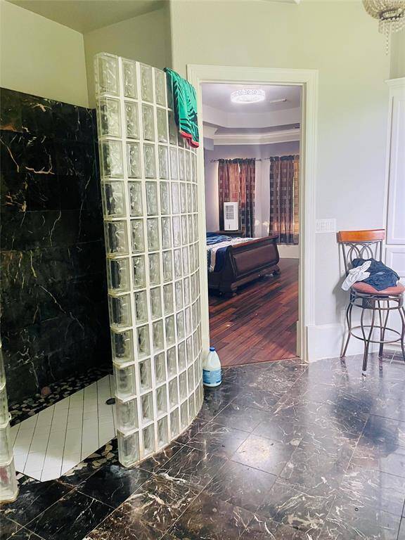 Primary Ensuite