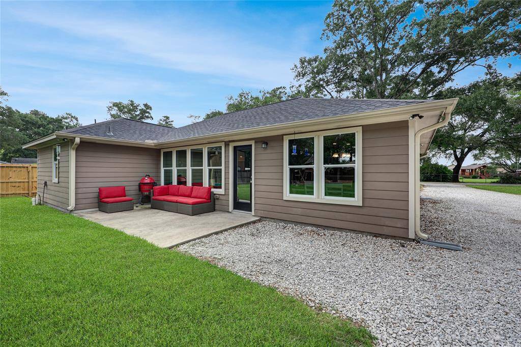 Great patio space to relax or bbq