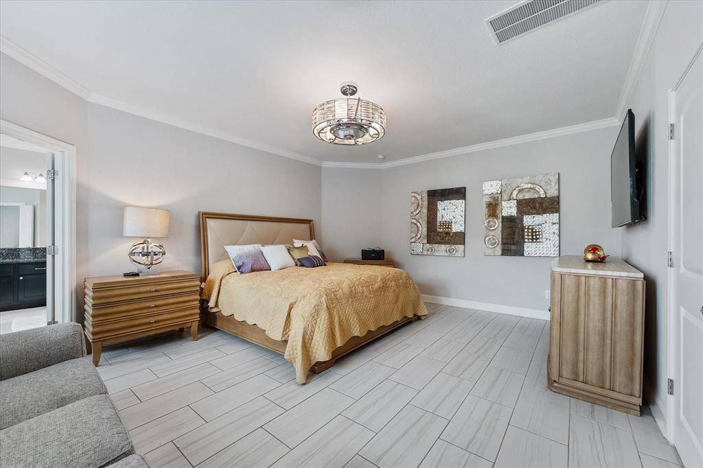 The second primary suite, perfect for multi-generational living!