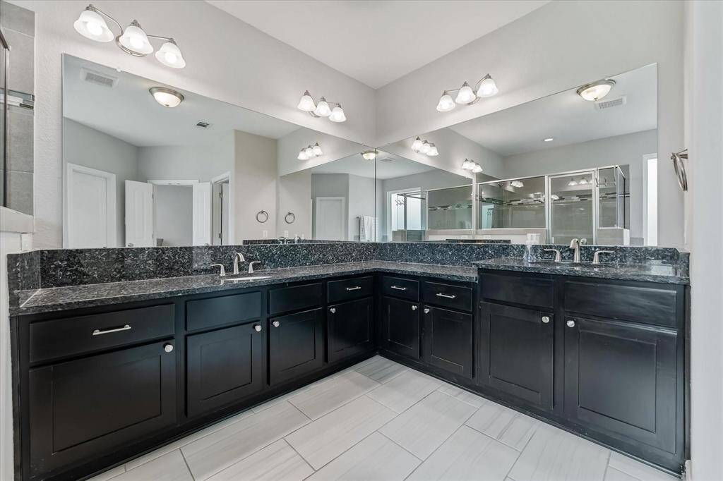 Double sinks, and tons of counter space!