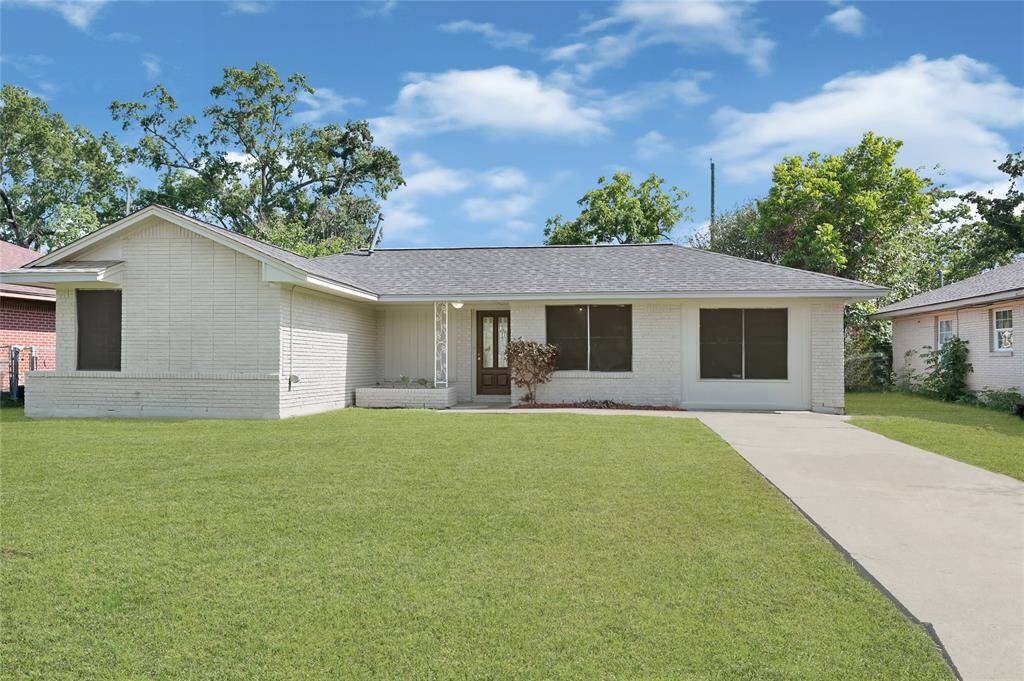 This home features a New Roof, New HVAC and freshly neutral painted brick on all 4 sides with a HUGE backyard and storage shed.