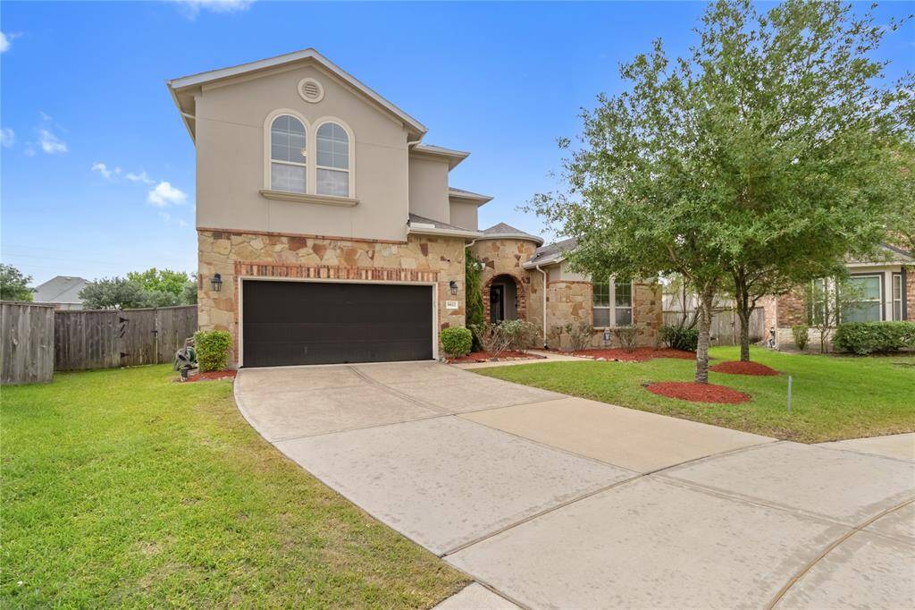Welcome to 9612 Eden Ridge Ln.!