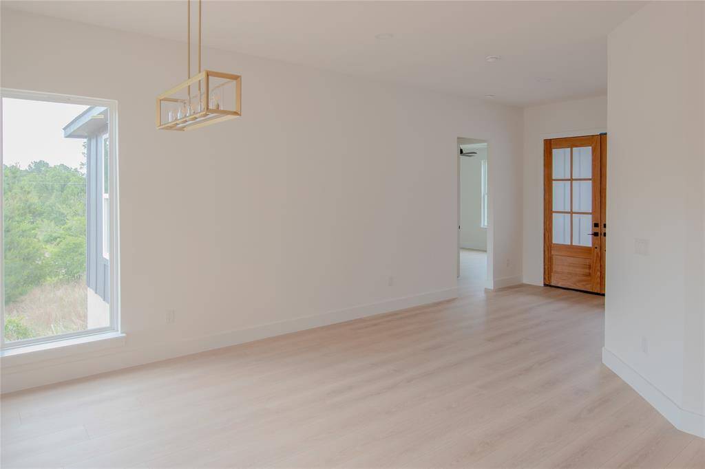 Plenty of room to entertain family and friends.