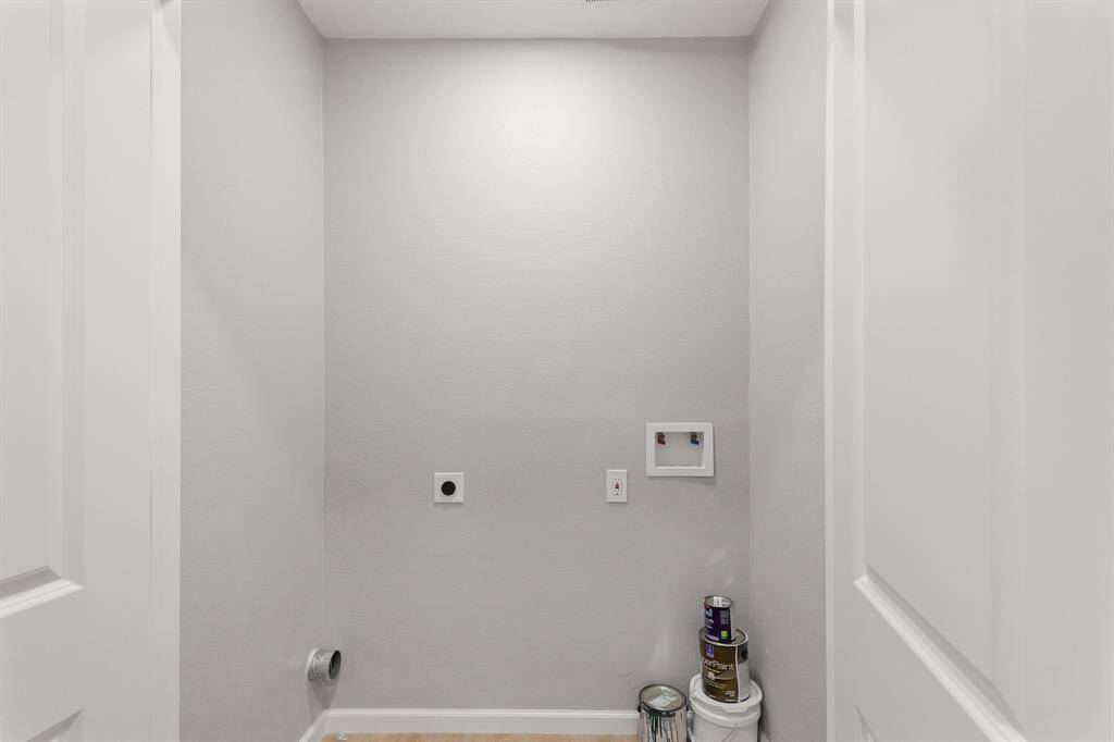 Experience convenience with the in-house utility room, thoughtfully designed with a dedicated laundry area.