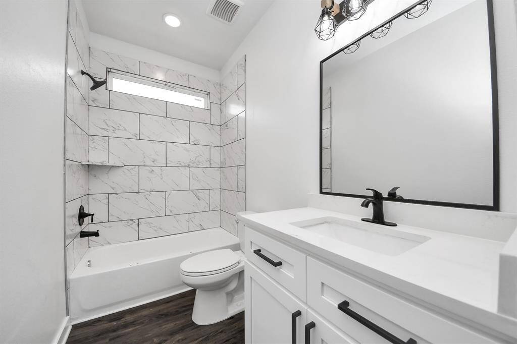 Secondary bath.