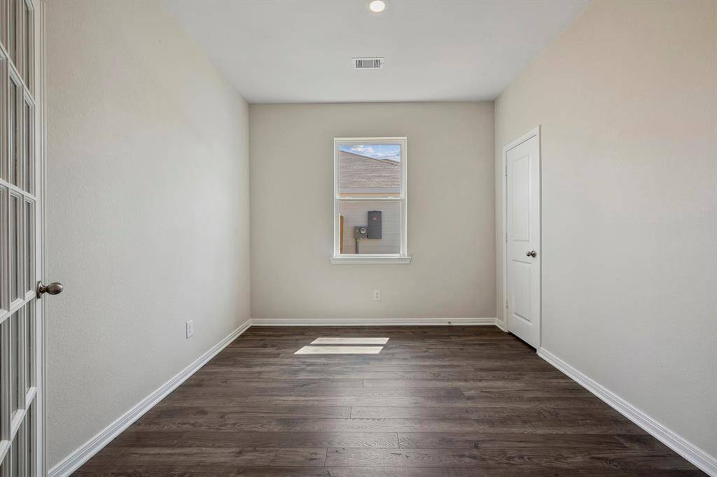 Flex Room
