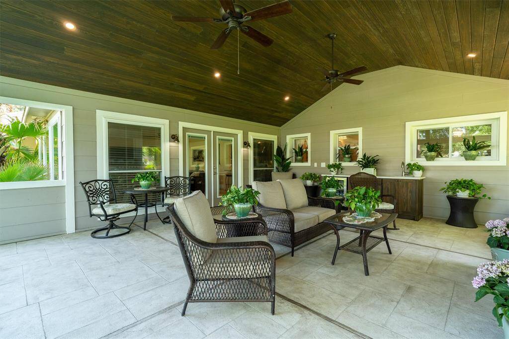 Spacious covered patio off the main house
