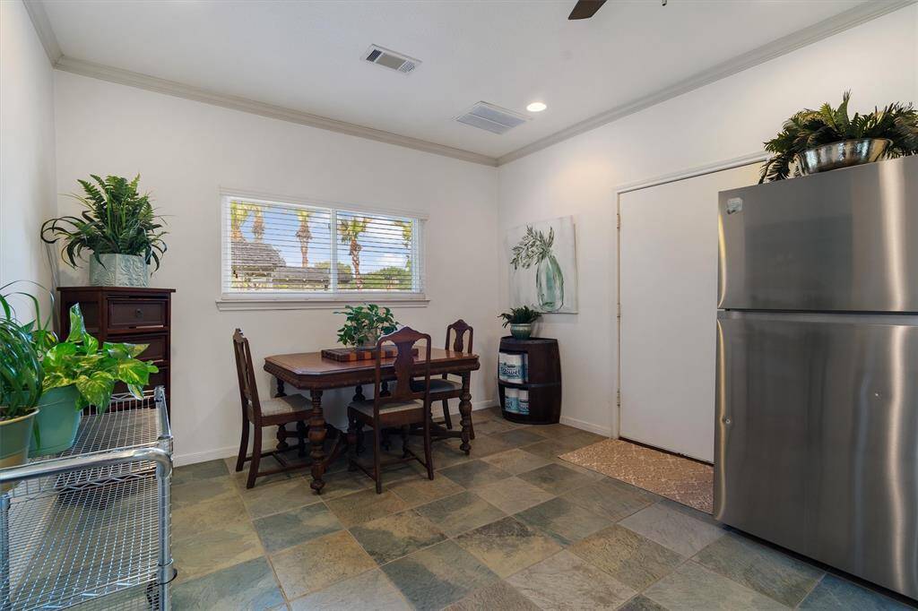 Breakfast nook in the guest house kitchen