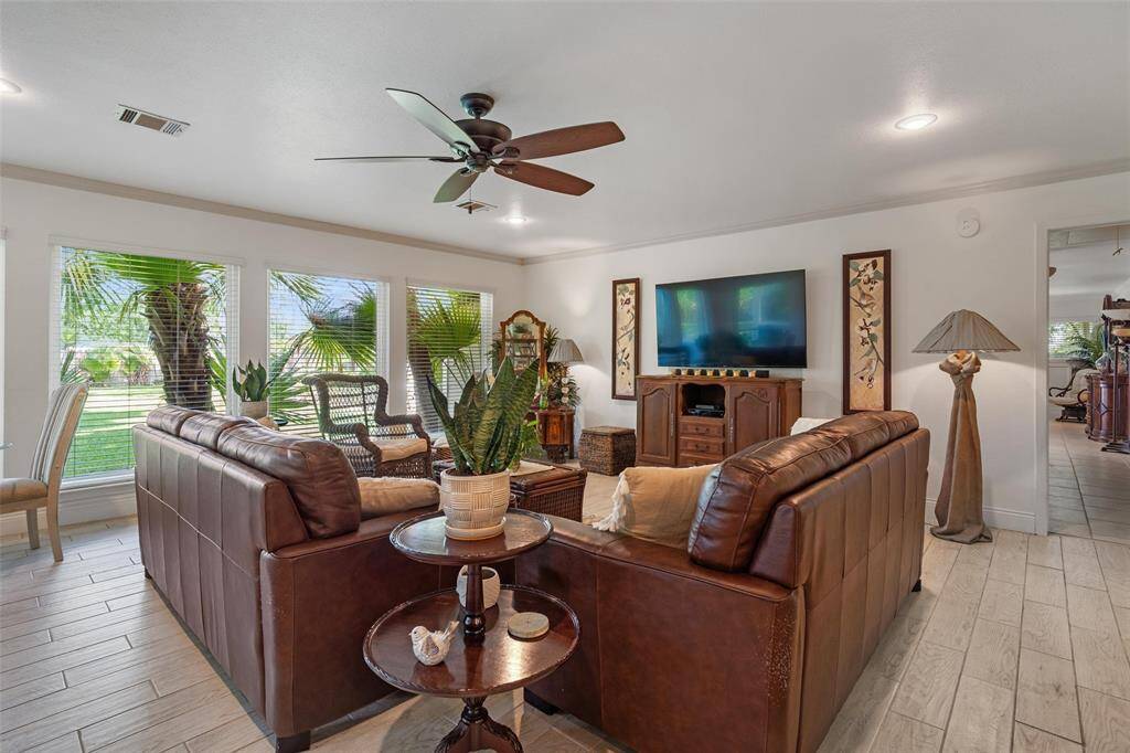 Grand living room area