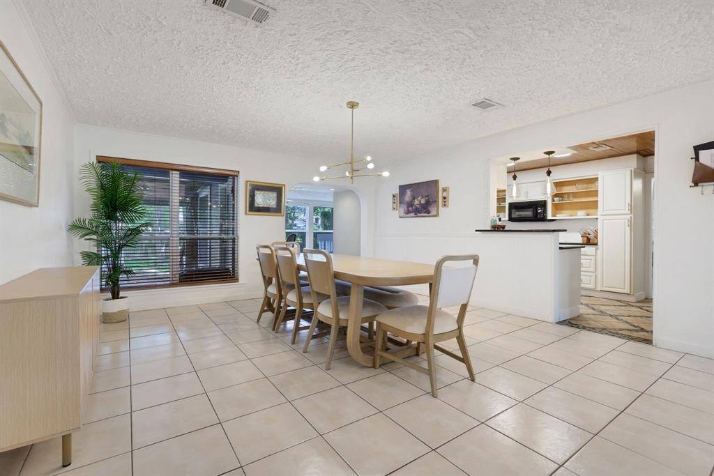 Elegant Dining Area. Formal dining space perfect for hosting dinners and family gatherings.
