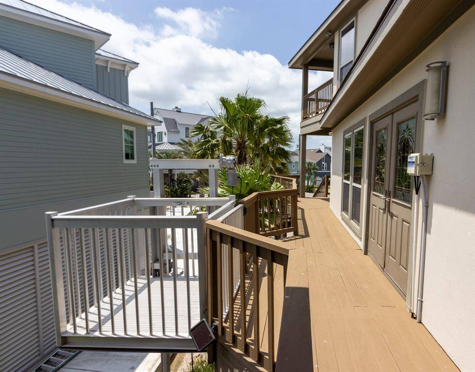 Lift conveniently outside entryway doors