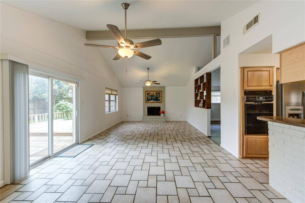 Large family room