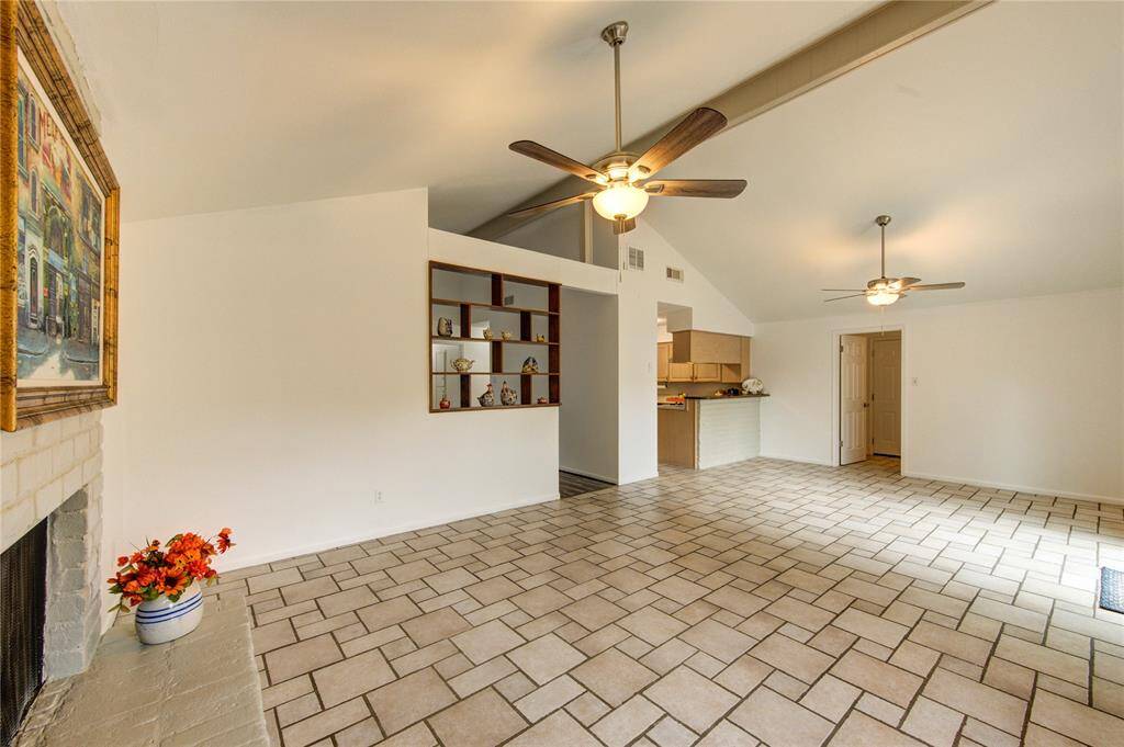 Light tile floors.