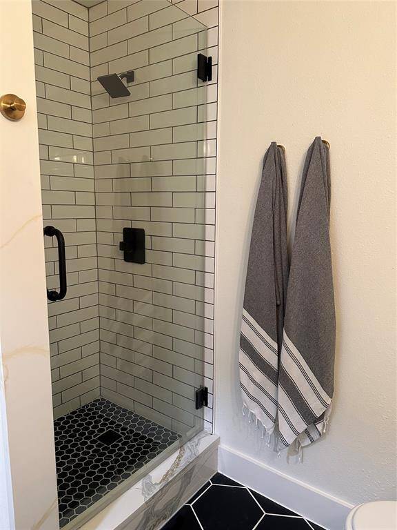 Secondary Bath Shower