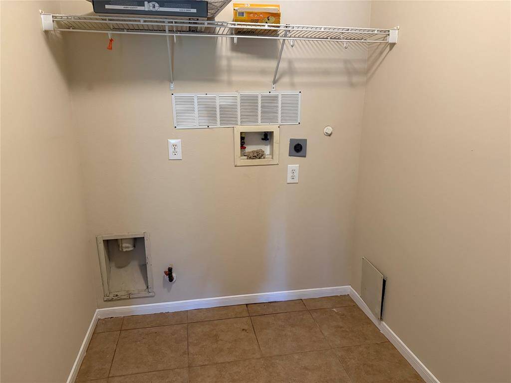 Laundry room in house