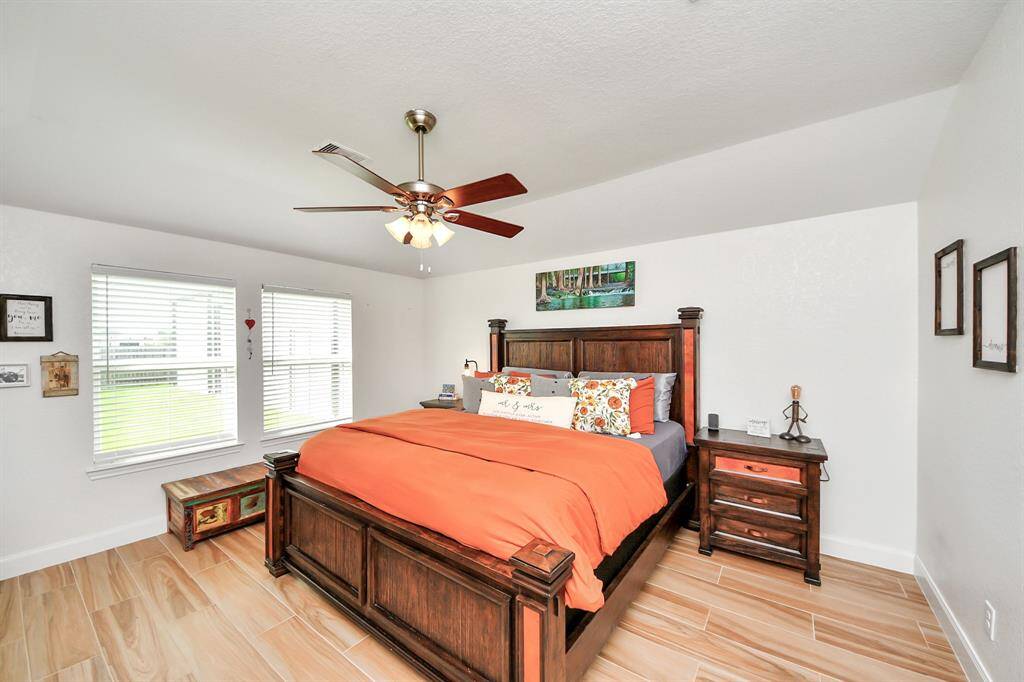 Spacious primary bedroom