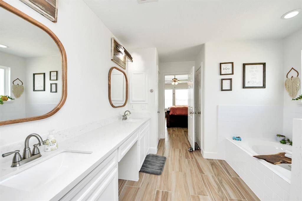 Dual sinks and an extra long vanity!
