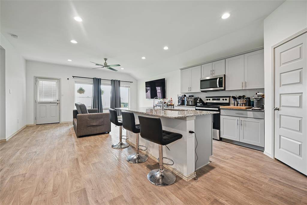 Open Kitchen Area