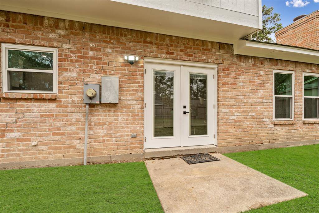 With easy access from your kitchen and breakfast nook, you'll never miss a second of the action unfolding in your backyard.