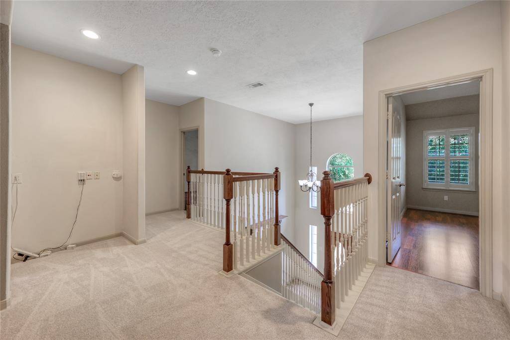 New carpet upstairs