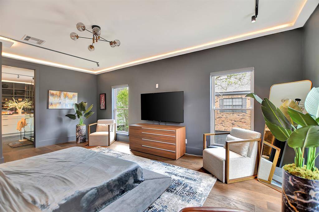 primary bedroom