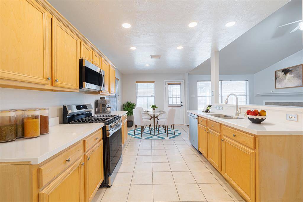 So much kitchen cabinet space.