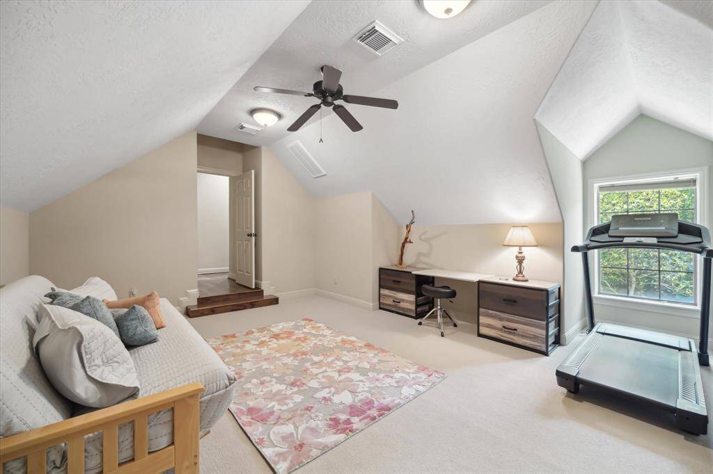 The upstairs flex room offers endless possibilities—easily adaptable as a 4th bedroom, home gym, playroom, or craft room. With ample space and natural light, it provides flexibility to suit your lifestyle and evolving needs.