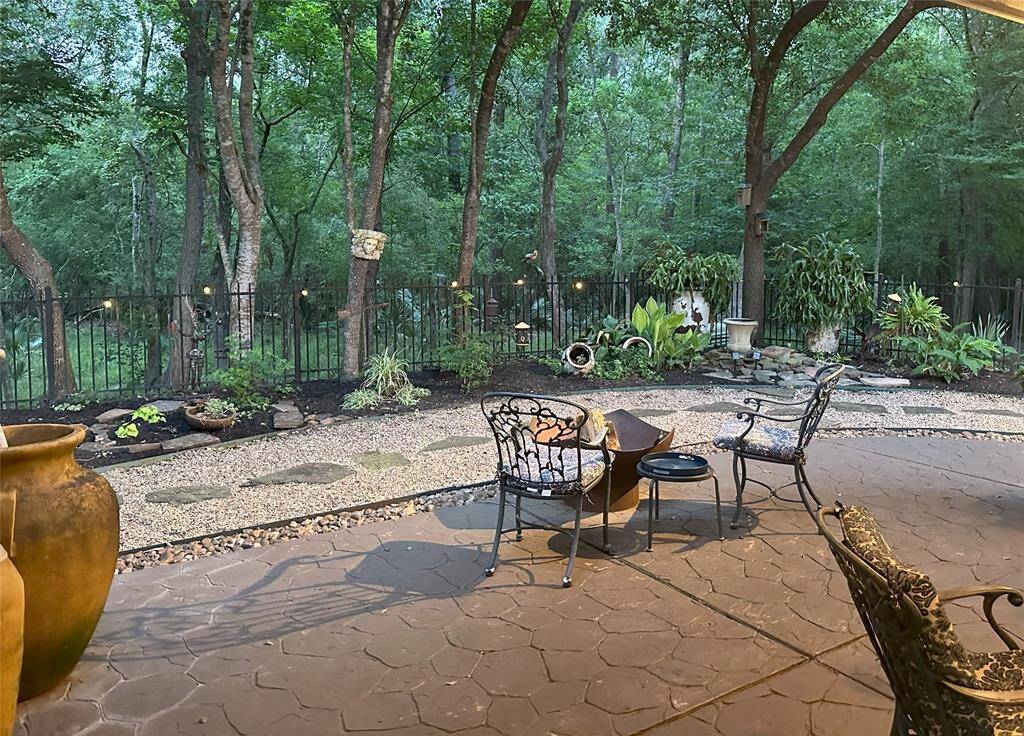 This is the perfect setting to unwind, with tranquility and wildlife right at your doorstep.