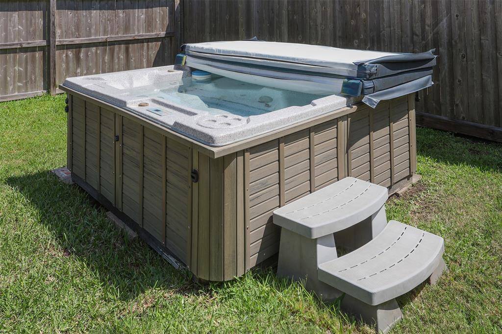 Hot Tub for Relaxation