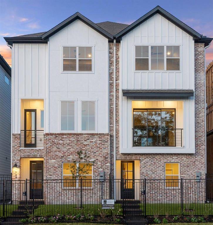 Situated in close proximity with Houston's largest employment centers: Downtown & The Medical Center, Eastwood Park is located along the Harrisburg Hike & Bike Trail!
