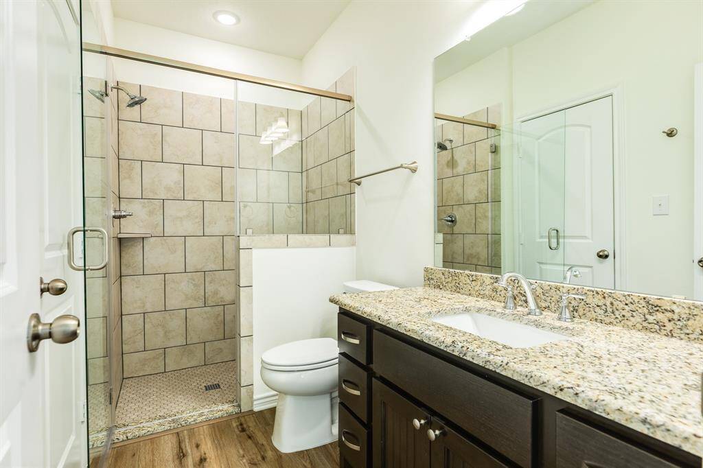 En Suite Primary Bathroom