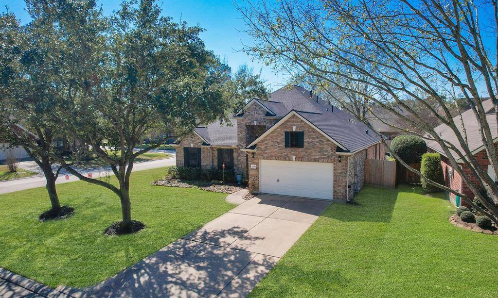 Corner lot in a culdesac.
