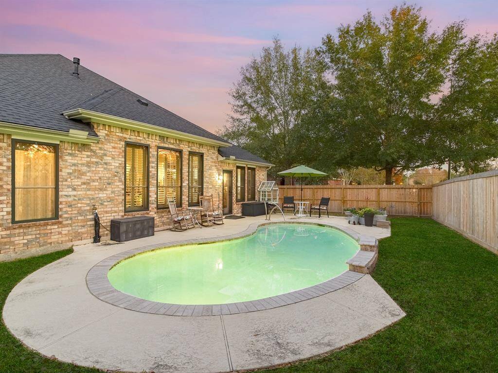The roof is approx. 2 years old, per seller.