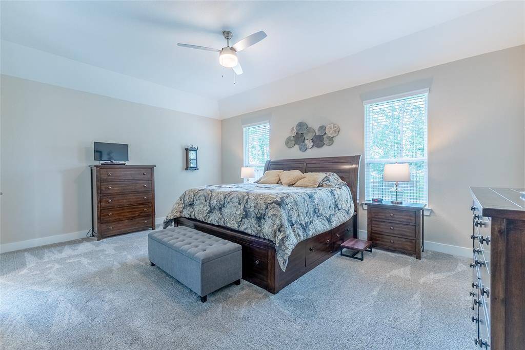 View of spacious living room