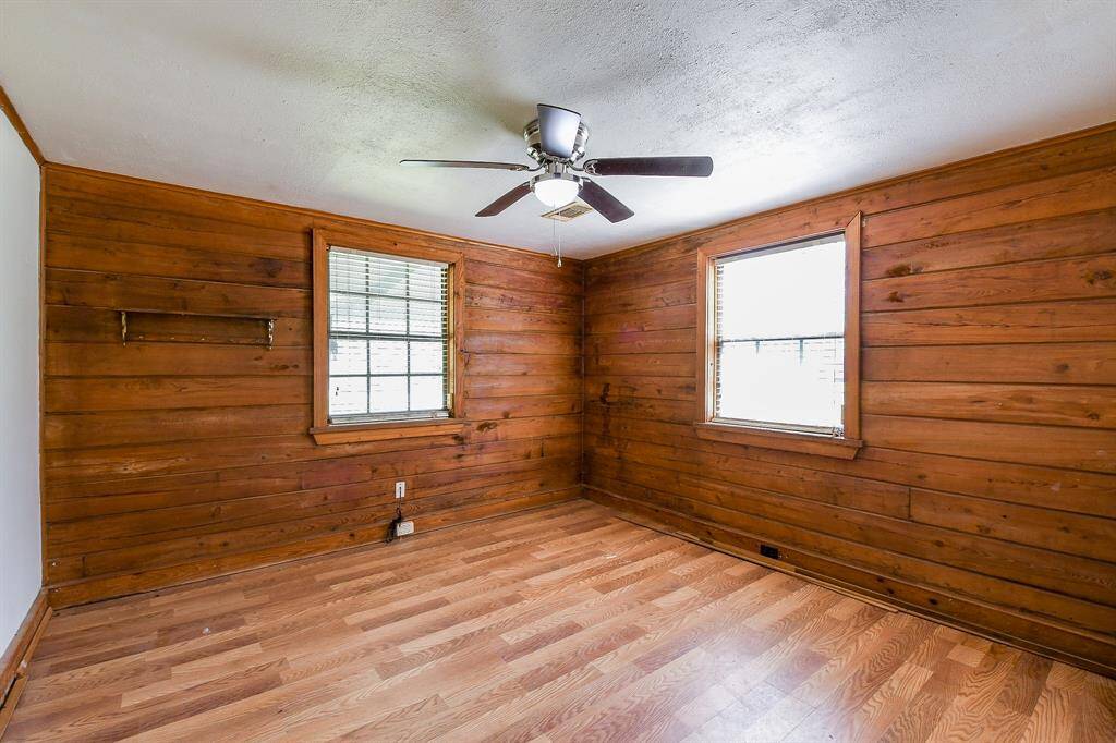 One of two downstairs secondary bedrooms.