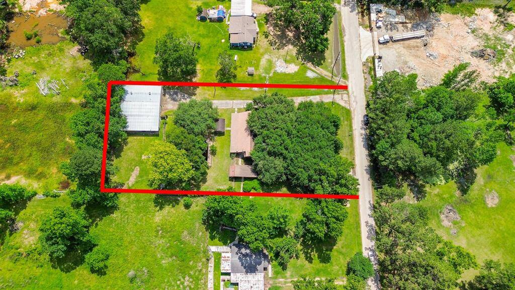 At just over an acre, this property has plenty of space!