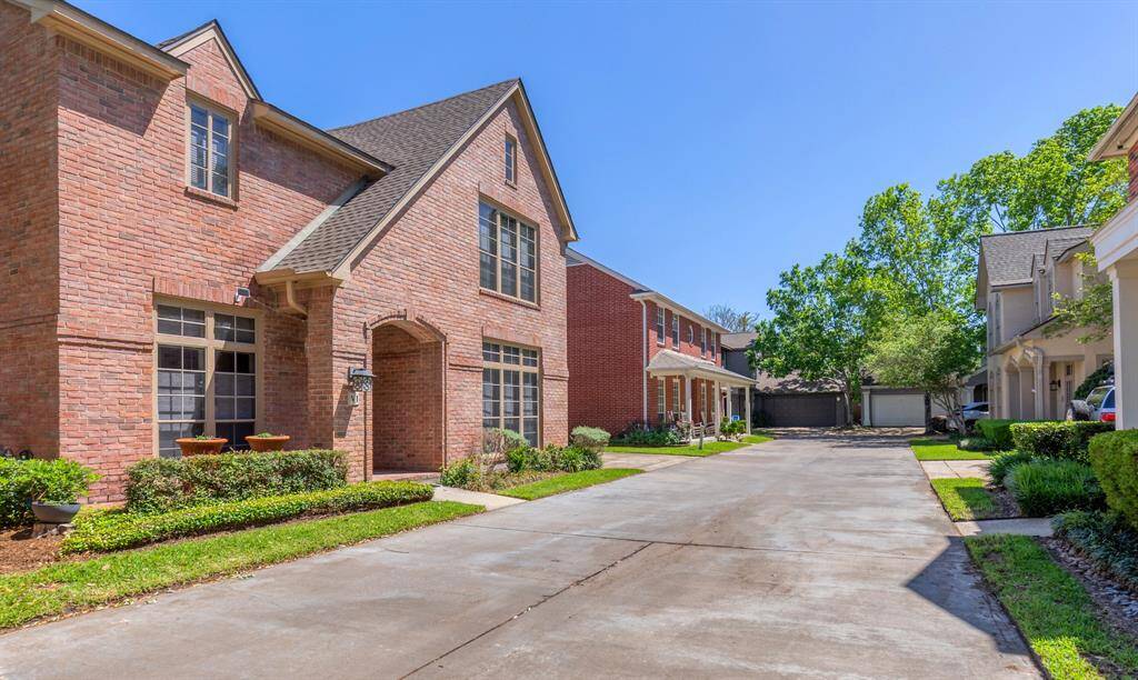 Your courtyard is maintained by the HOA