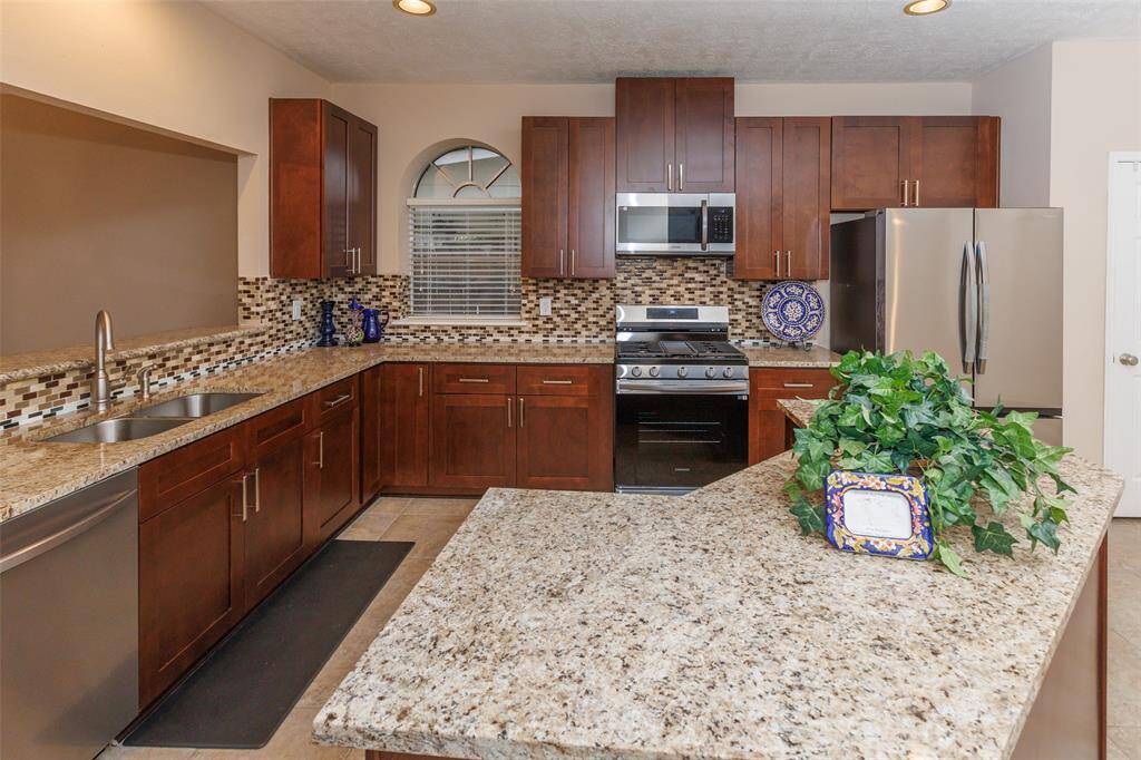 Beautiful new cabinets and drawers in the kitchen