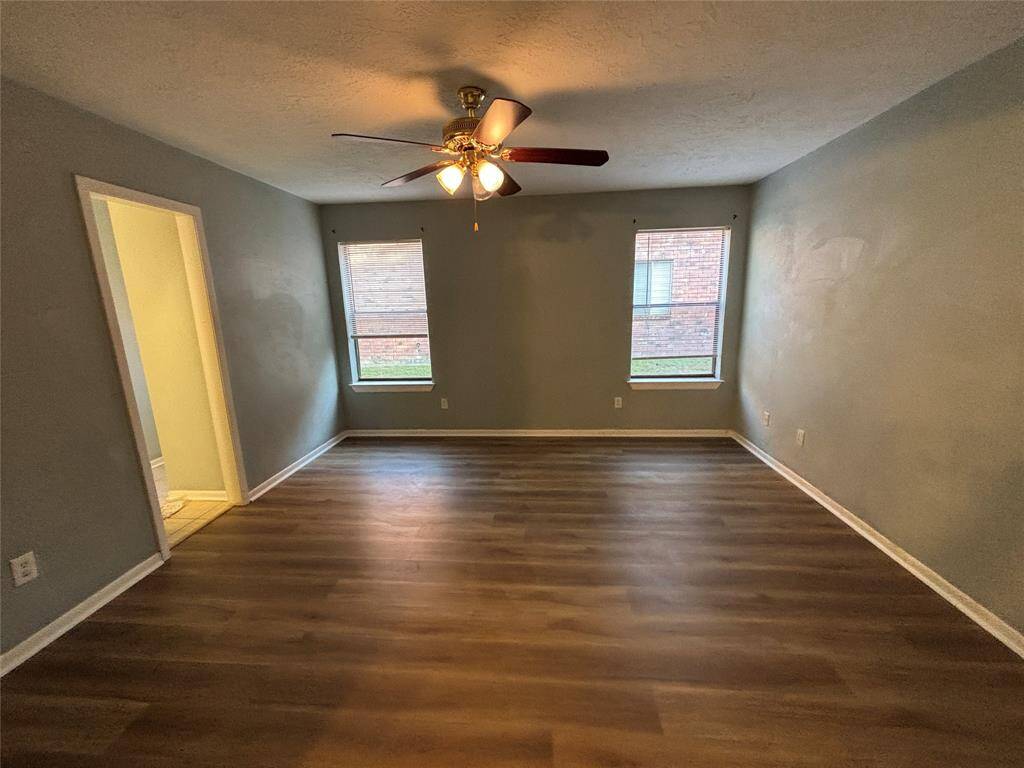 master bed room