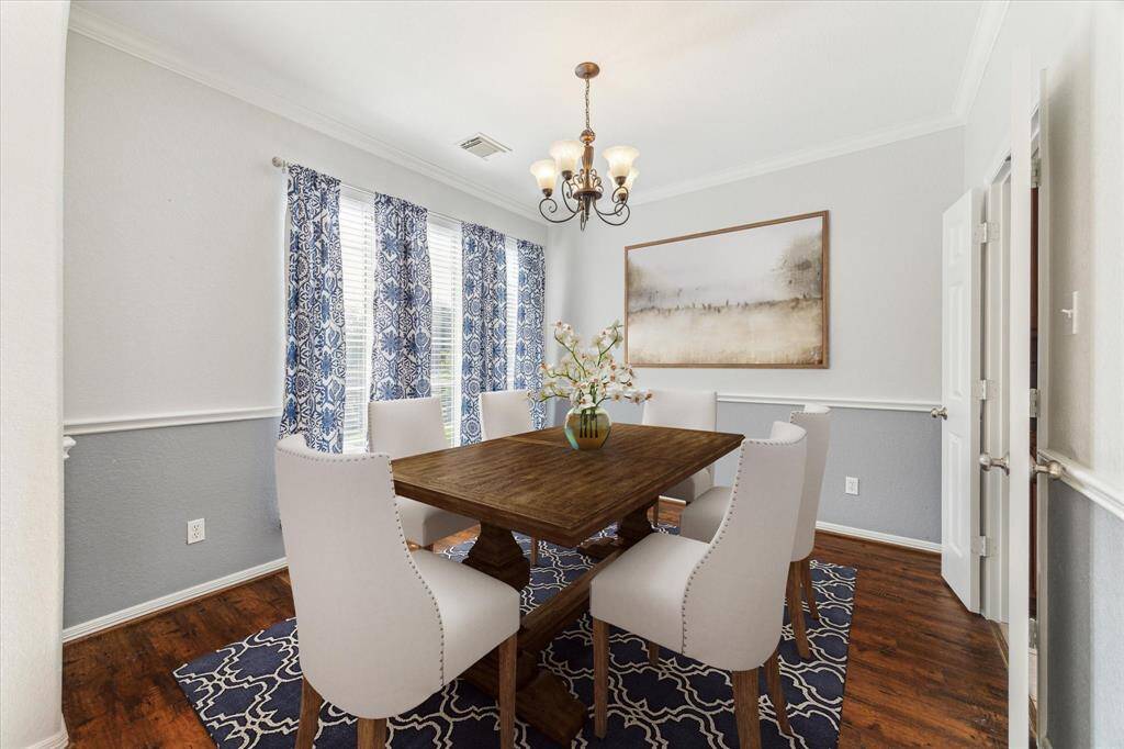 Dining Area off the Kitchen - can be used as a flex room or study. This photo has been virtually staged.