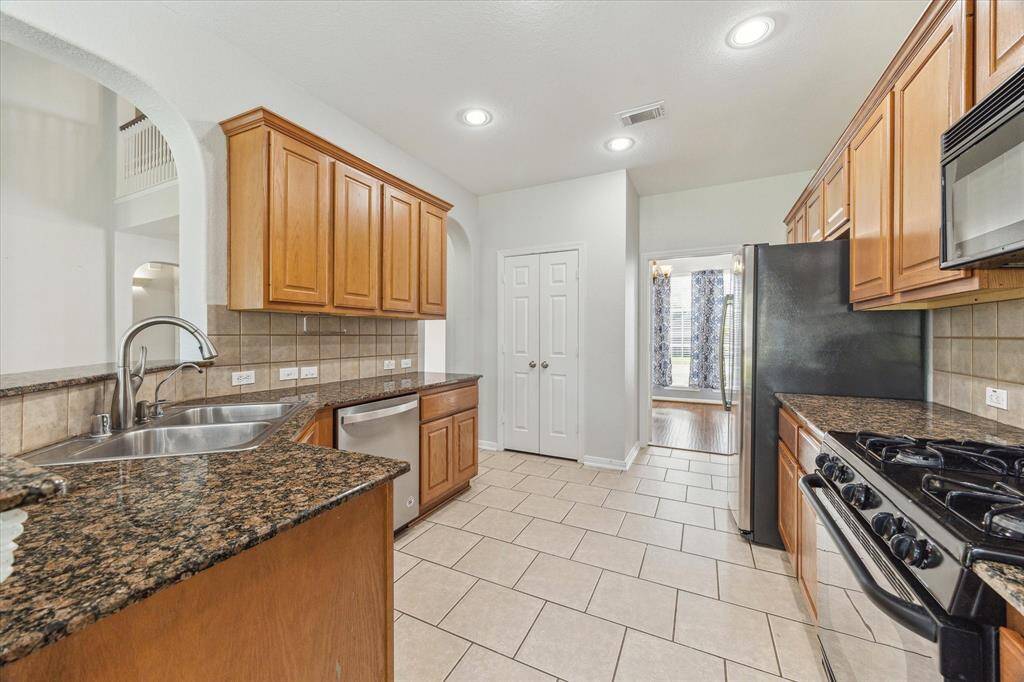 Another view of the kitchen