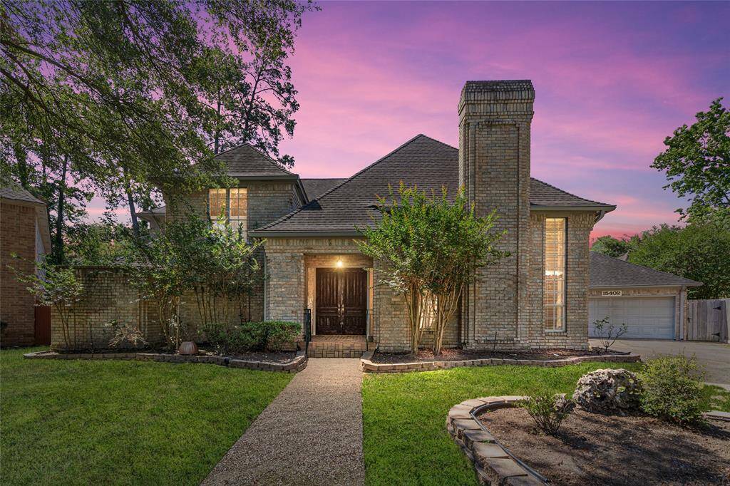 Welcome to your new brick home with a welcoming front entrance with well maintained landscaping. Your new home has 4 bedrooms all with en-suite baths, an expansive floor plan and intriguing design.