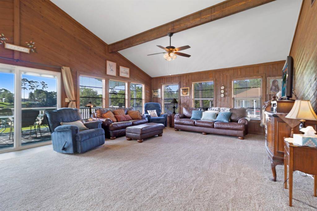 As you walk in your welcomed by the 180 View of the lake.