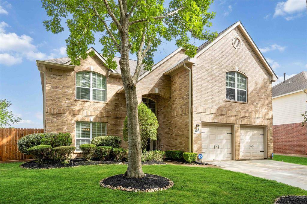You're going to love coming home to this gorgeous two-story beauty!
