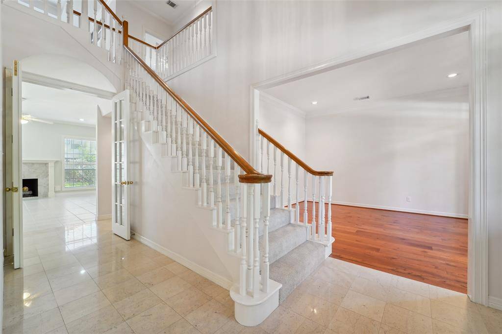 Entry way