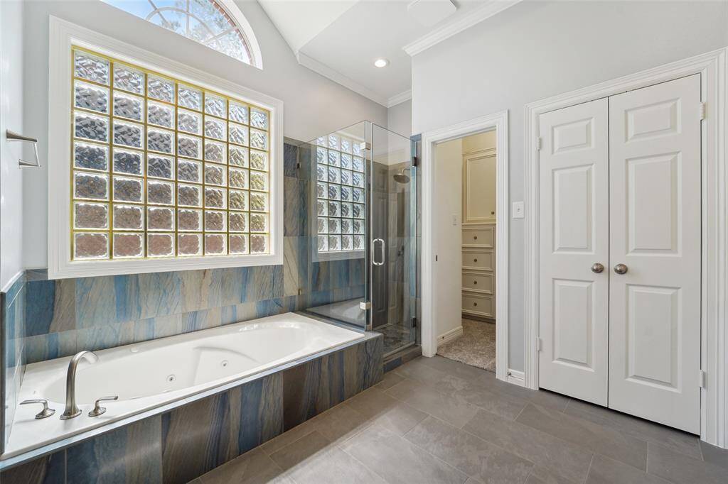 Upgraded Primary Bath
